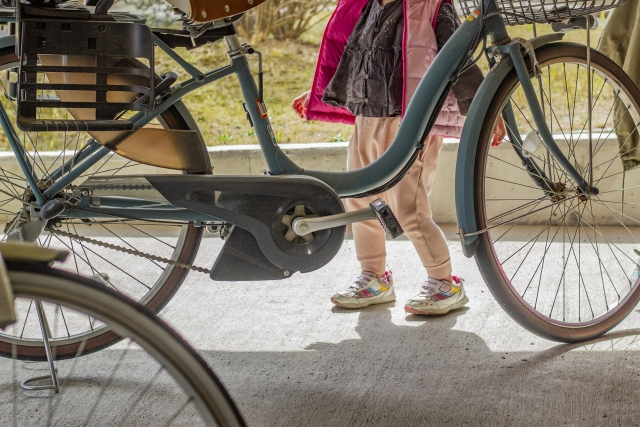 おんぶ 自転車 いつまで