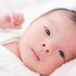 注意 赤ちゃんの頭のへこみ 大泉門が閉じるまで触り方に注意 キューズベリー 抱っこ紐専門店公式ブログ