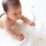 注意 赤ちゃんの頭のへこみ 大泉門が閉じるまで触り方に注意 キューズベリー 抱っこ紐専門店公式ブログ