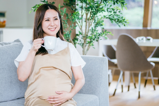 妊婦さんが飲んでいいカフェイン摂取量は？発達障害になる影響があるの？