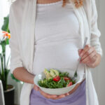 妊娠後期～臨月の快便の原因は？下痢などの症状｜注意点も解説